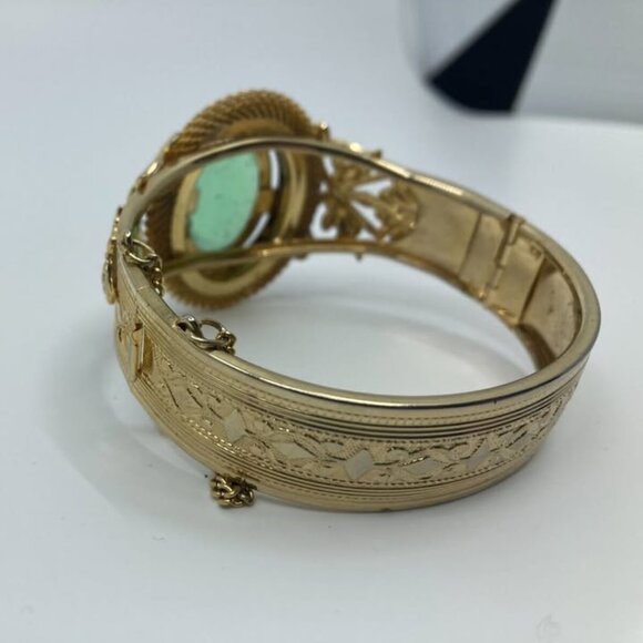 Vtg JULIANA ? ALICE CAVINESS ?  gold peridot glass crystal cuff bracelet - Picture 5 of 5